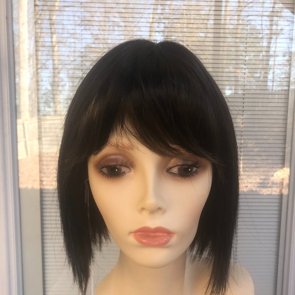 Vina Wig- Rene of Paris- Color: Mocha Brown